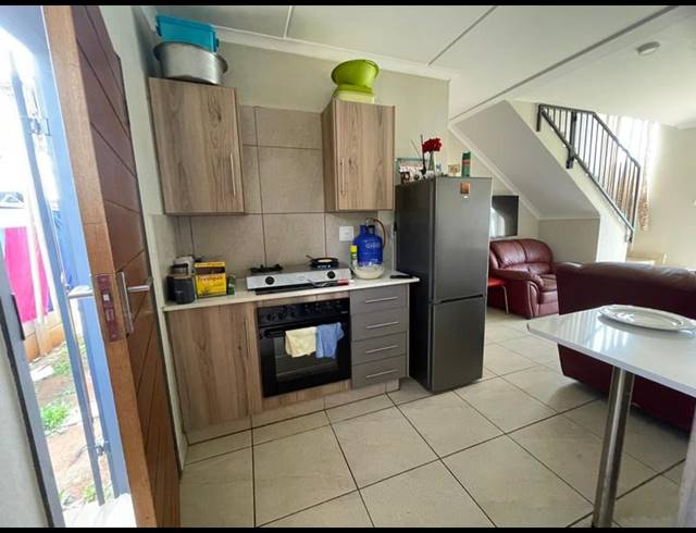 3 BEDROOM HOUSE FOR SALE IN ALBERTSDAL